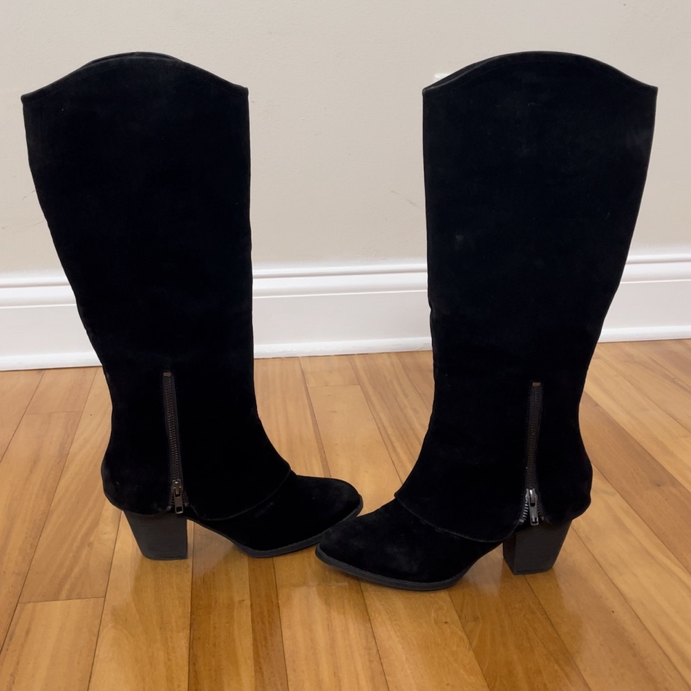 Jellypop Black Suede Knee-High Heeled Boots